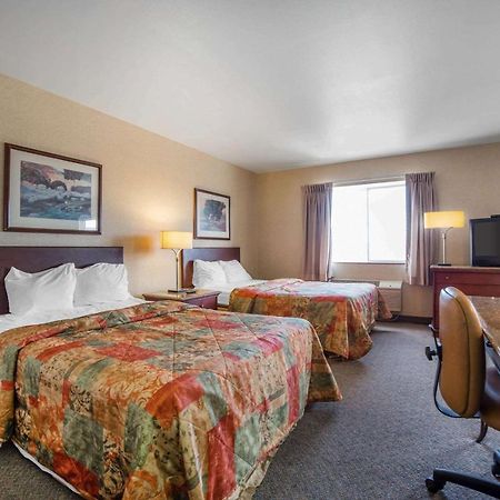 Rodeway Inn & Suites Nampa Zewnętrze zdjęcie